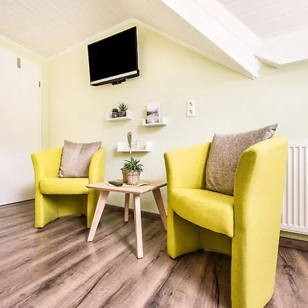 Alluring In With Balcony Apartman Ernst
